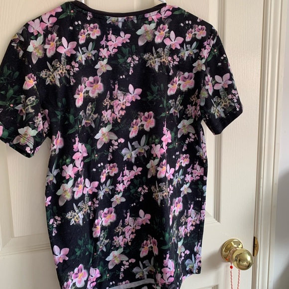 Floral Print Adidas Tee - Picture 5 of 6